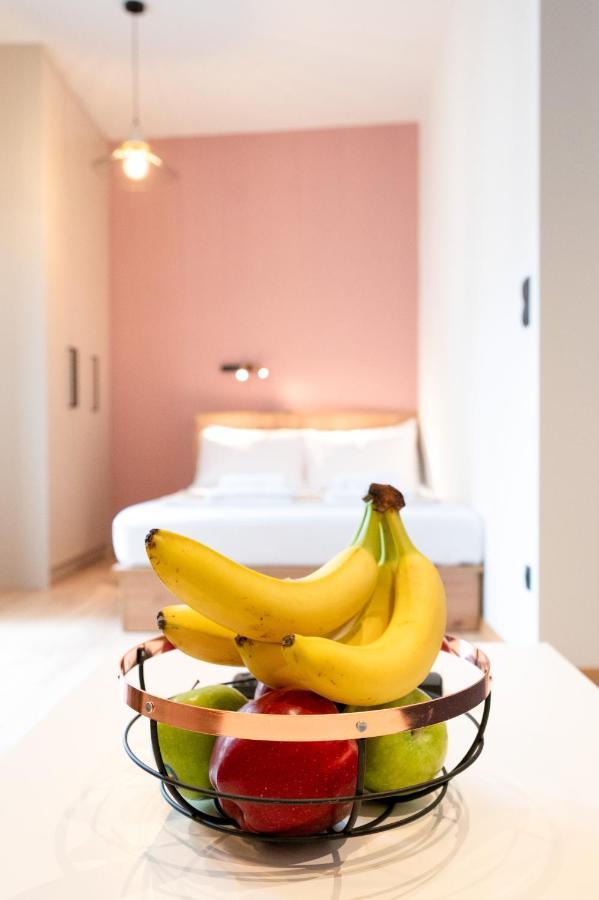 Feelin' Good Apartment Янина Экстерьер фото